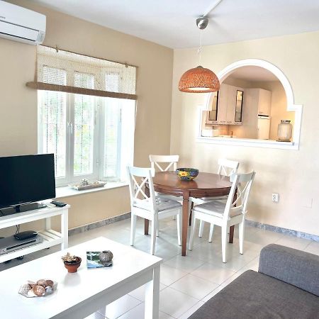 Fabulous Vacation In A 2 Bedroom Townhouse With 2 Terraces Overlooking The Sea, Suitable For 6 People 3 Swimming Pools Tennis And 200 Mts From The Sea El Faro Εξωτερικό φωτογραφία